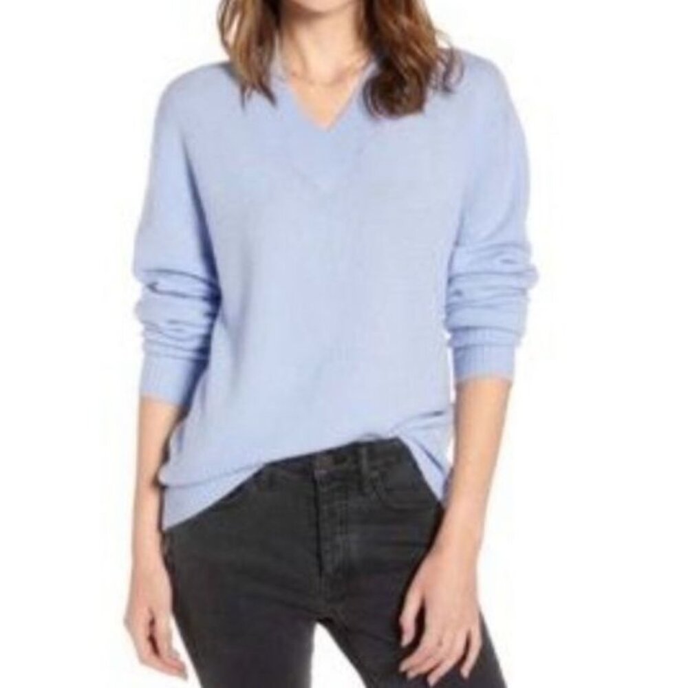 Treasure  bond sweater in light blue size Small